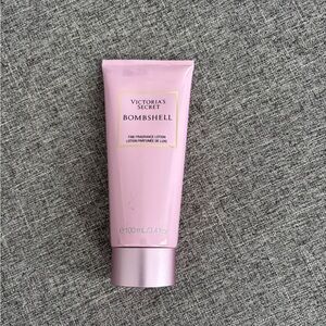 Victoria Secret Bombshell Lotion